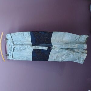 Universal Thread Size 2 Denim Hand Designed Jeans